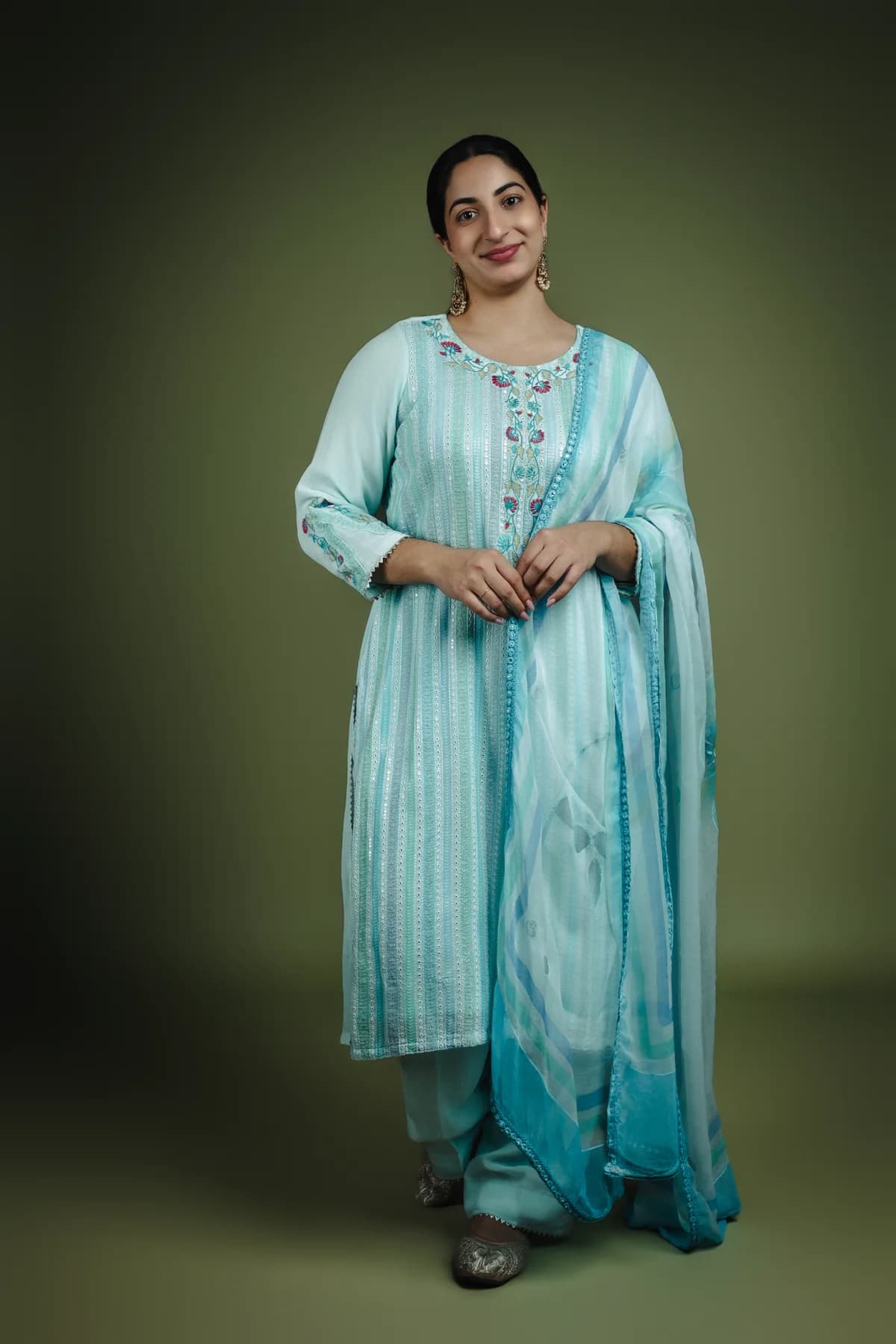 Azure Blue Sequined suit set view 1