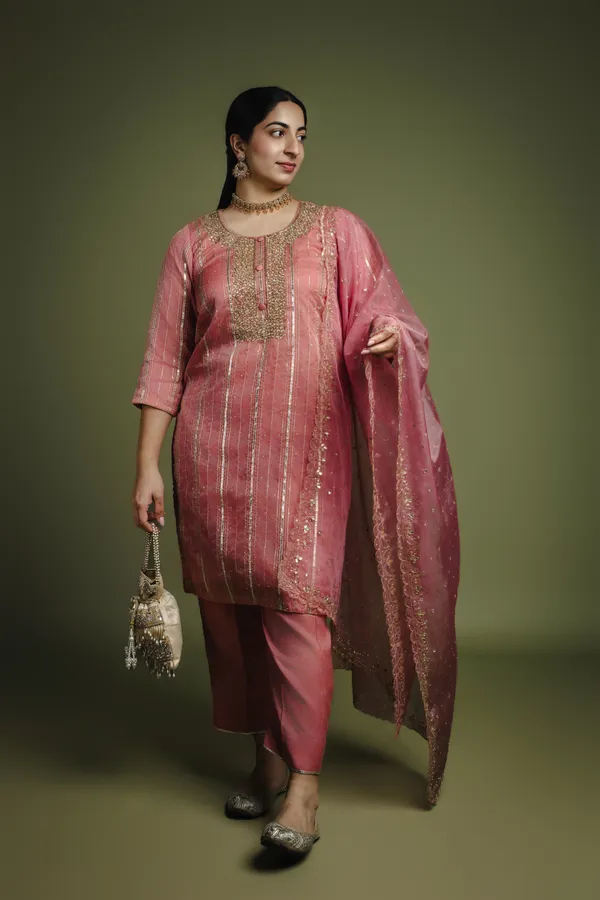 Dusty Rose Organza suit set thumbnail 2