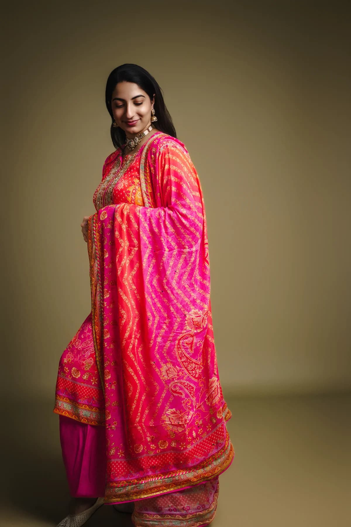 Maharani Shalwar suit set view 3