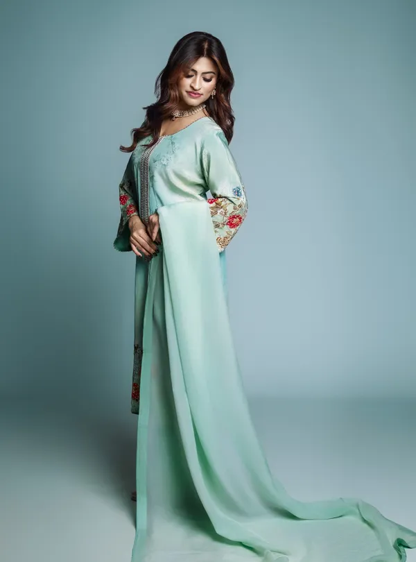 Sea Green Semi-Crepe Suit Set thumbnail 2